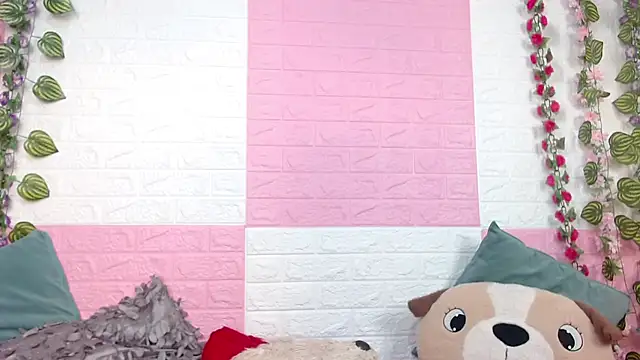 Snapshot of AnyaFloyd69 chatting on 27, 2, 2025 AnyaFloyd69 online show from 27, 2, 2025