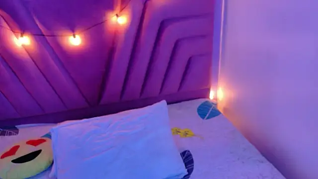 cattaleeyaa online show from 11, 1, 2026