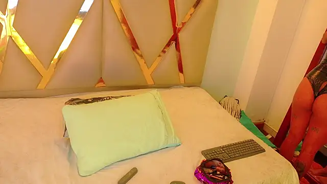 cattaleeyaa online show from 13, 10, 2025