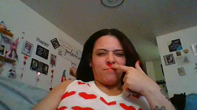 Snapshot of ExoticVibes69 chatting on 14, 2, 2026 ExoticVibes69 online show from 14, 2, 2026