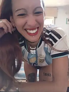 Snapshot of Zorrita_Fox chatting on 11, 6, 2026 Zorrita Fox online show from 11, 6, 2026