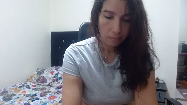 Ainhoa-hot online show from 3, 7, 2026