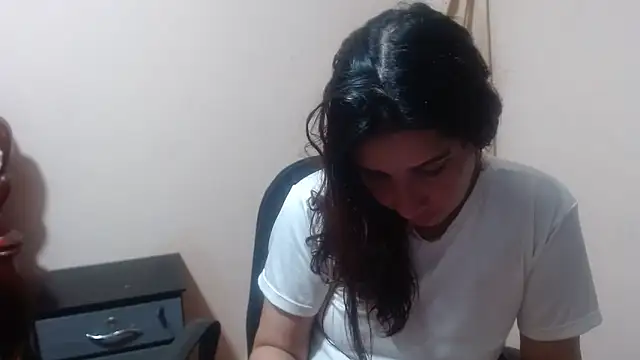 Ainhoa-hot online show from 15, 3, 2026