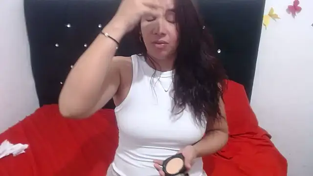 Ainhoa-hot online show from 21, 9, 2025