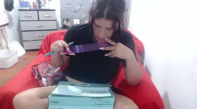 Ainhoa-hot online show from 28, 2, 2025