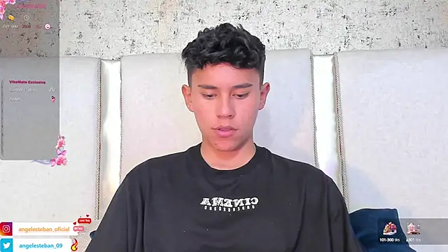 Snapshot of Angel_esteban_fx chatting on 15, 3, 2025 Angel esteban fx online show from 15, 3, 2025