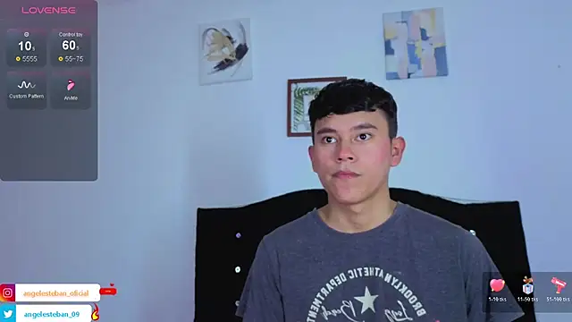 Snapshot of Angel_esteban_fx chatting on 7, 11, 2025 Angel esteban fx online show from 7, 11, 2025