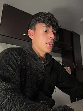 Angel esteban fx online show from 8, 3, 2026