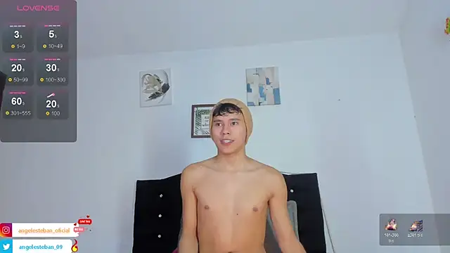 Snapshot of Angel_esteban_fx chatting on 23, 11, 2025 Angel esteban fx online show from 23, 11, 2025