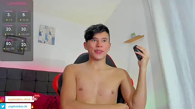 Snapshot of Angel_esteban_fx chatting on 20, 9, 2025 Angel esteban fx online show from 20, 9, 2025