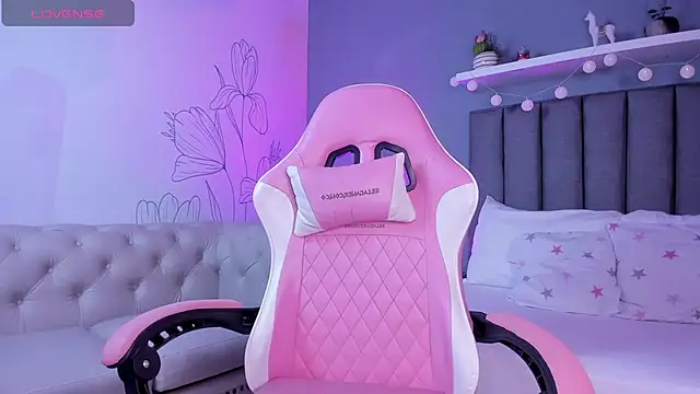 atenea jones online show from 15, 12, 2025