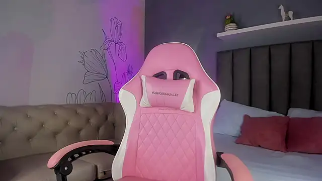 atenea jones online show from 25, 11, 2025