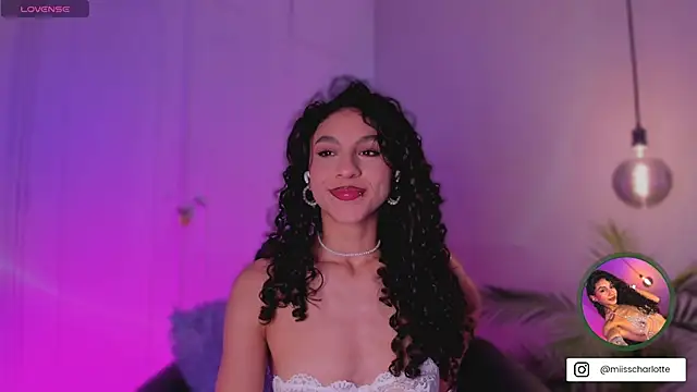 MiissCharlotte online show from 4, 10, 2025