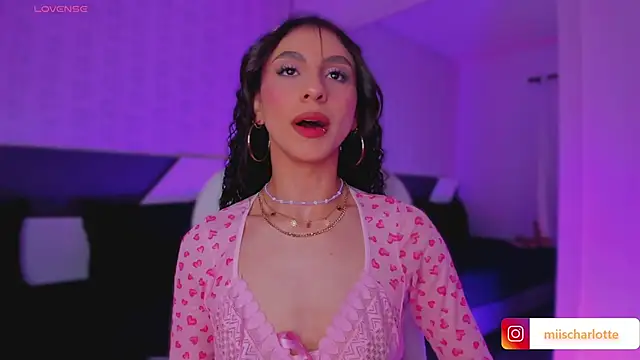MiissCharlotte online show from 1, 3, 2025