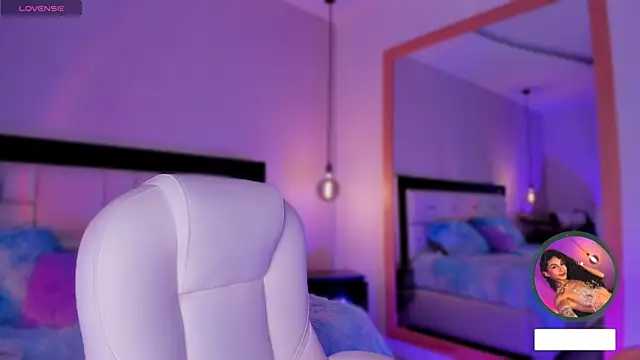 MiissCharlotte online show from 10, 9, 2025