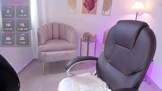 Aida adams online show from 15, 11, 2025