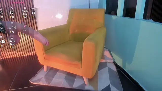 Red lady online show from 12, 3, 2026