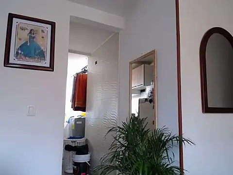 Laura martin  online show from 15, 9, 2025