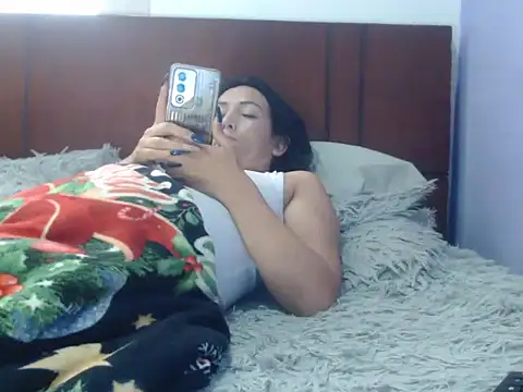 Laura martin  online show from 22, 3, 2025