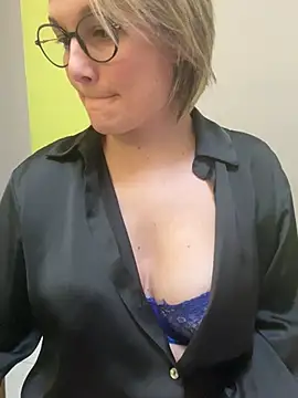 marinella07 online show from 7, 2, 2025