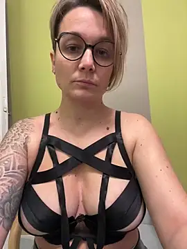 marinella07 online show from 14, 2, 2025