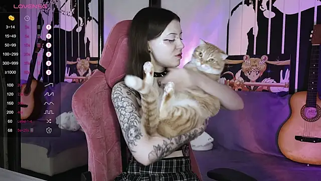 prettybones online show from 26, 12, 2024