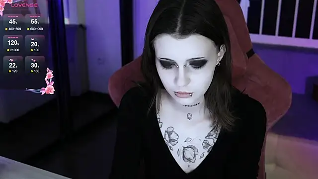 prettybones online show from 24, 10, 2025