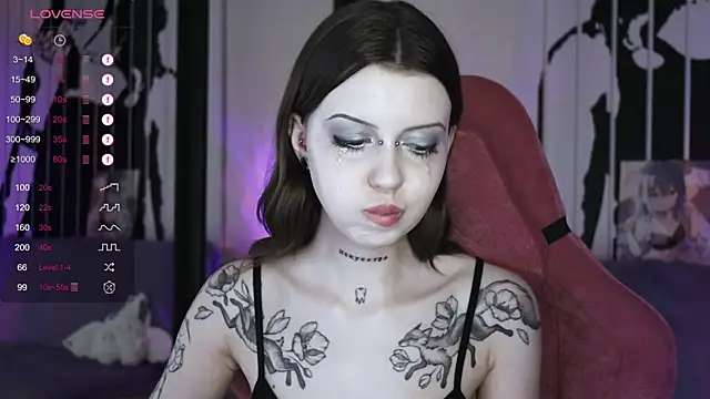 prettybones online show from 12, 1, 2025