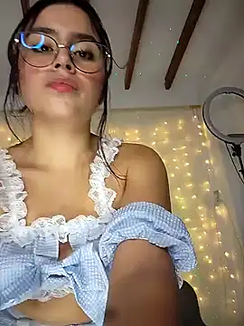 Juanelopez1 online show from 2, 2, 2025