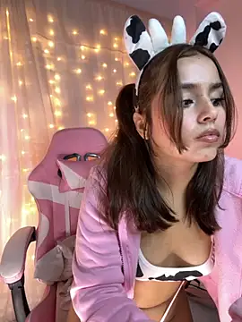 Juanelopez1 online show from 2, 10, 2025