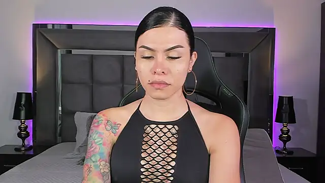 Emmilysantibanez online show from 18, 1, 2026