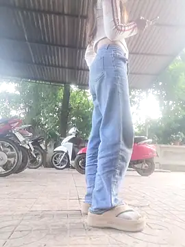 -Almira- online show from 21, 11, 2025