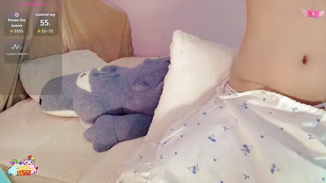 Snapshot of __18Angel__ chatting on 15, 6, 2026 18Angel online show from 15, 6, 2026