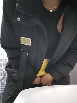 SexyErola27 online show from 6, 3, 2026