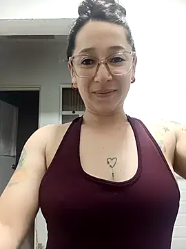 emilypoppy3 online show from 12, 5, 2026