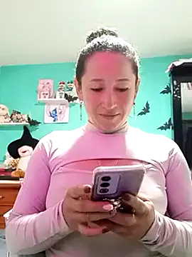 emilypoppy3 online show from 5, 3, 2025