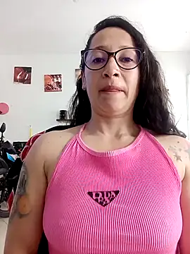 emilypoppy3 online show from 12, 3, 2026