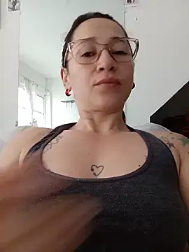 emilypoppy3 online show from 23, 5, 2026