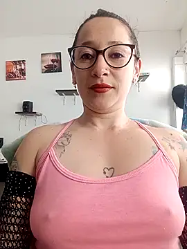 emilypoppy3 online show from 26, 2, 2026