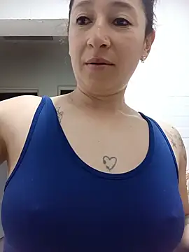 emilypoppy3 online show from 15, 5, 2026