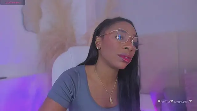 aprilebony  online show from 19, 6, 2026