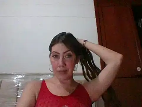 stephanie allen online show from 8, 3, 2025