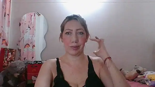 stephanie allen online show from 30, 10, 2025