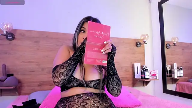 DeboraEvans online show from 11, 11, 2025