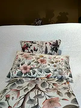 Melody87 online show from 20, 11, 2025