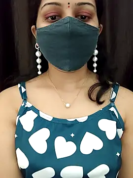 Snapshot of Angleannie chatting on 16, 7, 2026 Angleannie online show from 16, 7, 2026