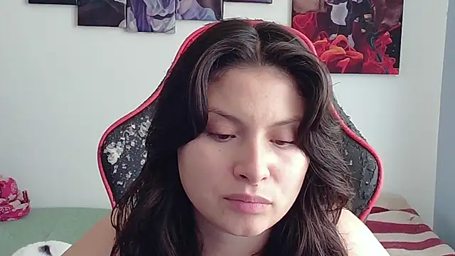 jessica gomez online show from 12, 11, 2025