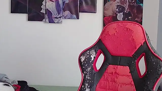 jessica gomez online show from 11, 11, 2025