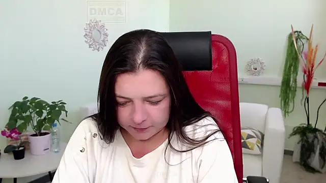 Lily flower7 online show from 6, 10, 2025