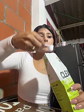 CandyRoxx1  online show from 15, 3, 2026